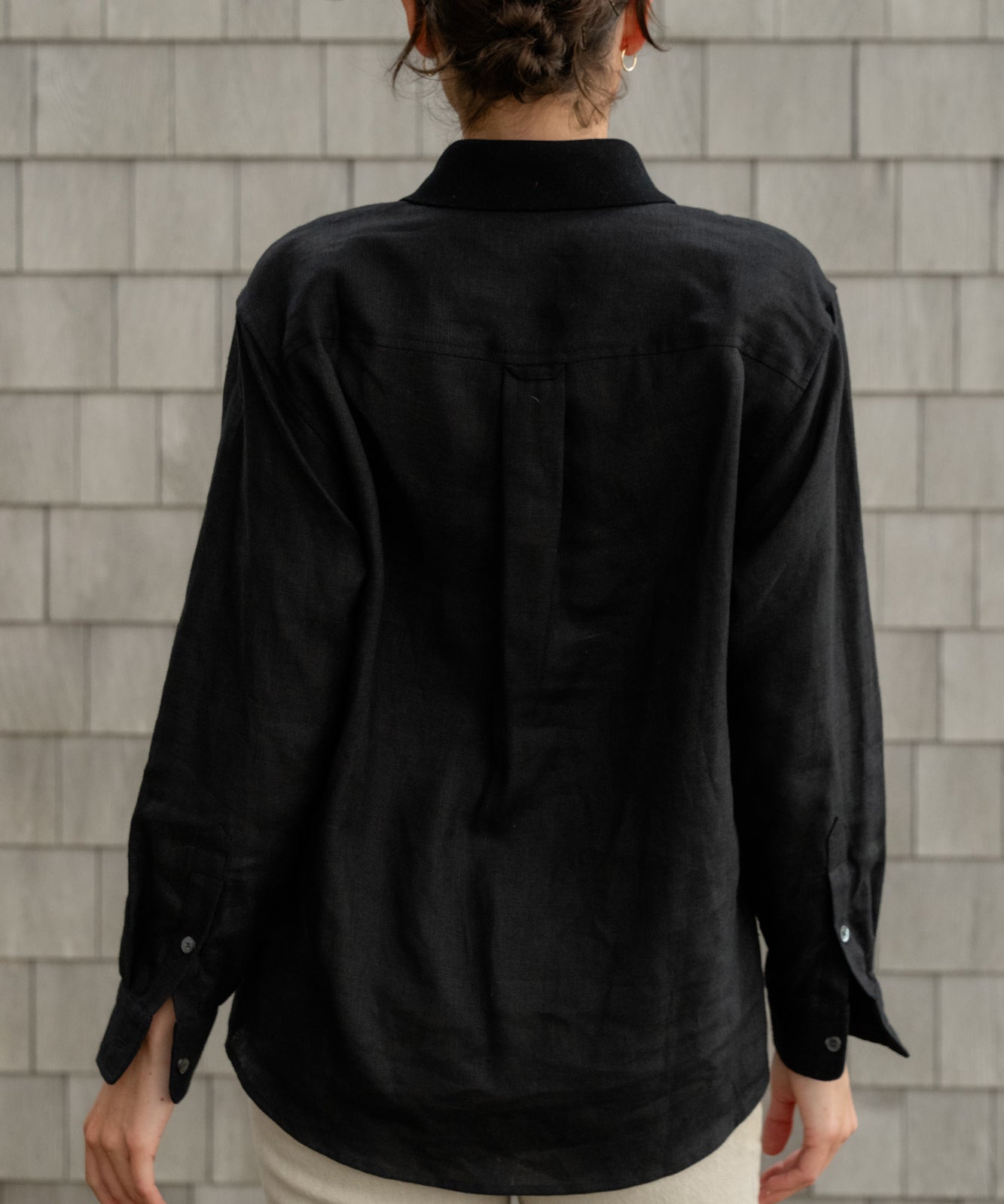 The Casual Friday Buttondown – Black